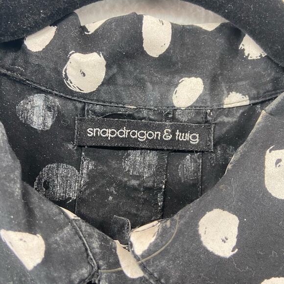 Snapdragon & Twing Black Top Size XS‎ - Picture 2 of 8